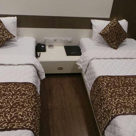 ホテルPrincess Ankleshwar エクステリア 写真
