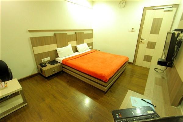 ホテルPrincess Ankleshwar エクステリア 写真