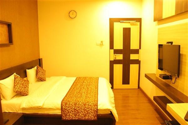 ホテルPrincess Ankleshwar エクステリア 写真