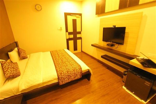 ホテルPrincess Ankleshwar エクステリア 写真