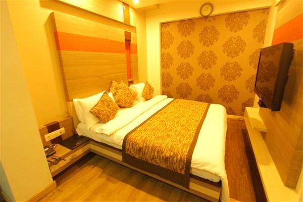 ホテルPrincess Ankleshwar エクステリア 写真