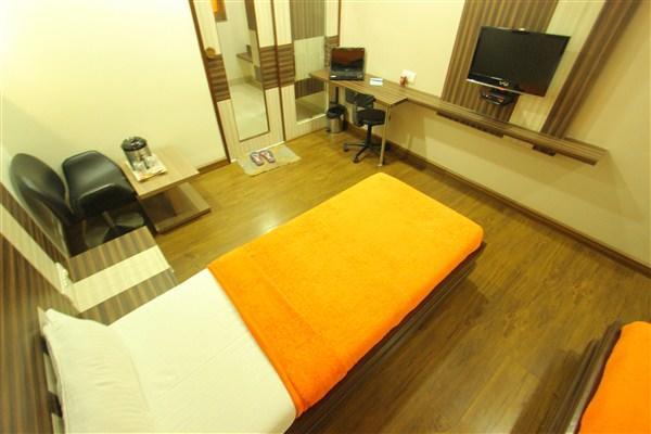ホテルPrincess Ankleshwar エクステリア 写真